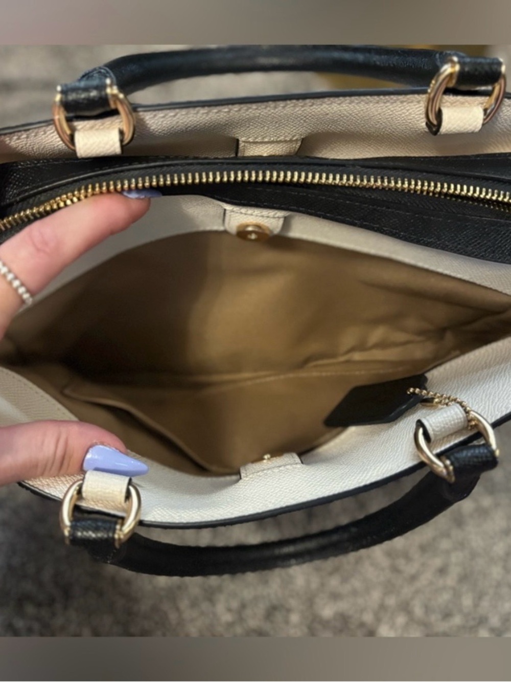 NWOT COACH LILLIE in Color block.(Retails $428) - Picture 5 of 11